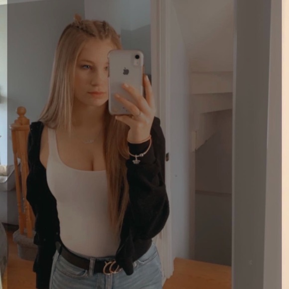 chloe_middleton
